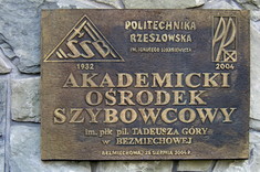 [FOTO, VIDEO] 100. rocznica urodzin Tadeusza Góry, legendy szybownictwa związanego z Bezmiechową