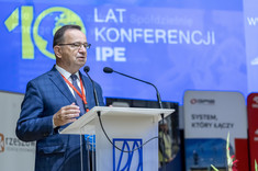 Marszałek województwa podkarpackiego W. Ortyl,