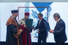 Uroczyste posiedzenie Senatu,